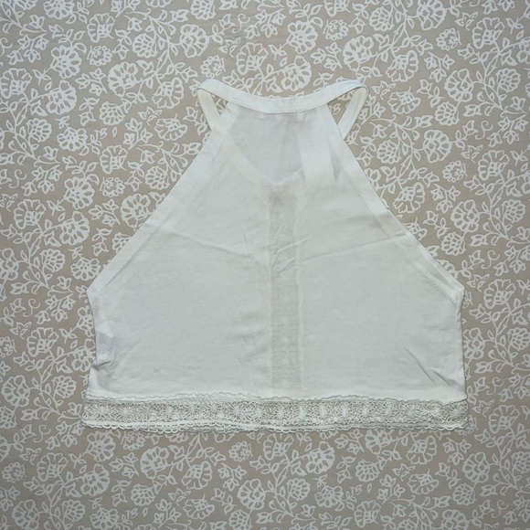American Eagle Outfitters White Crochet Crop Top - Picture 3 of 4